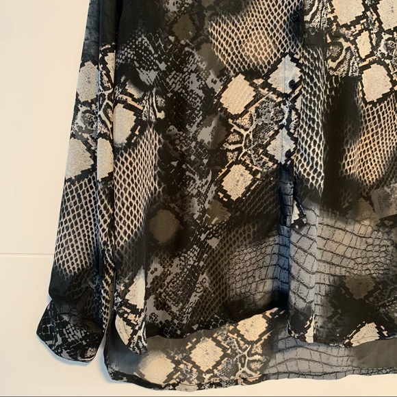 Vero Moda | Patterned See-Through Button Up - Picture 3 of 13